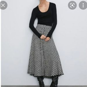 ❤ Zara Houndstooth Skirt❤